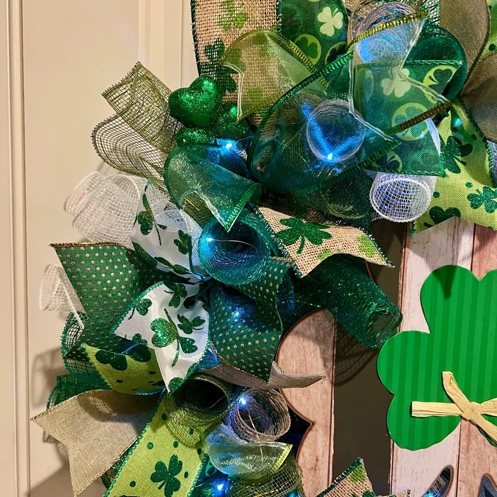 Handmade St. Patrick’s Shamrock Ribbon Prelit Wreath 26 ins LED XLW3